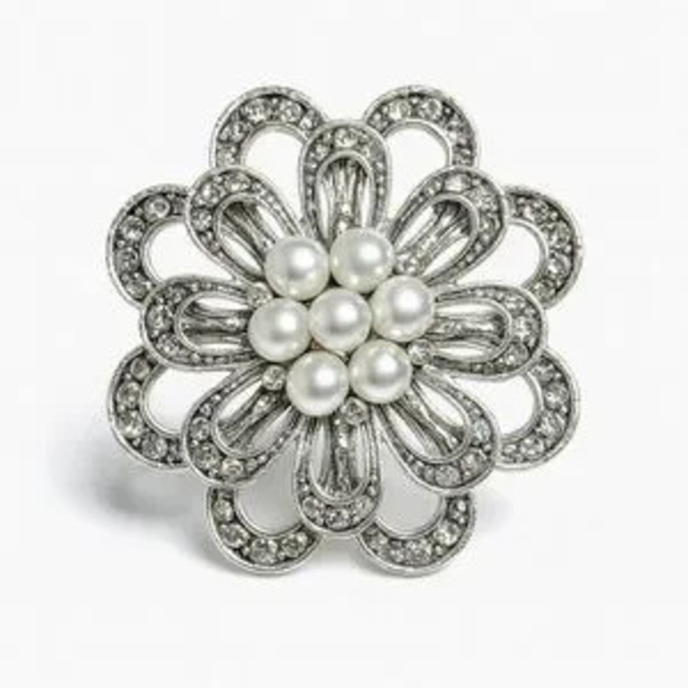 Elegant Silver and Pearl Flower Brooch